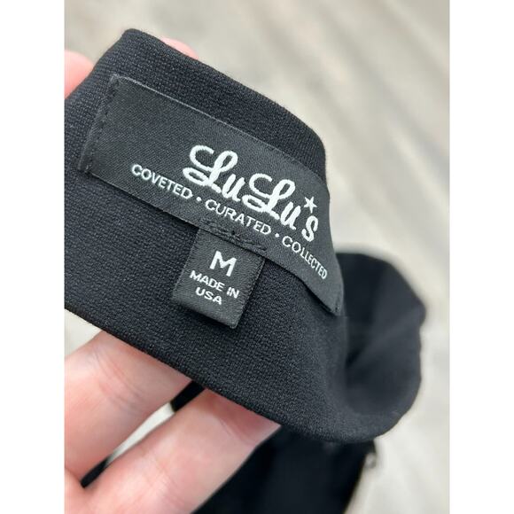 NWT Lulus Womens Black Stretch Crop Halter Top With Lace Open Back Size Medium - Picture 5 of 9